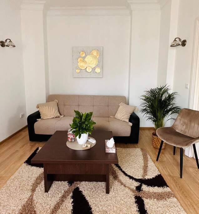 Cozy 1Br Apartment•Central•Quiet Bucureşti Eksteriør bilde