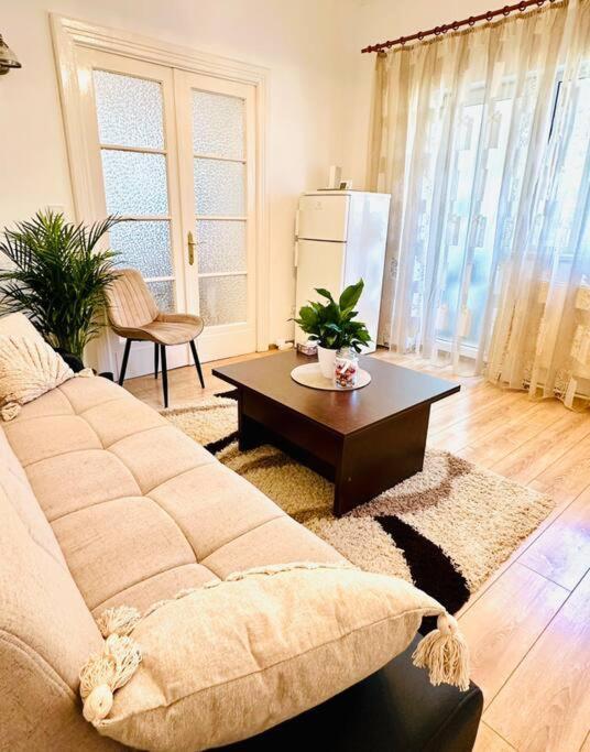 Cozy 1Br Apartment•Central•Quiet Bucureşti Eksteriør bilde
