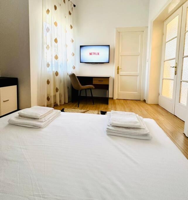 Cozy 1Br Apartment•Central•Quiet Bucureşti Eksteriør bilde